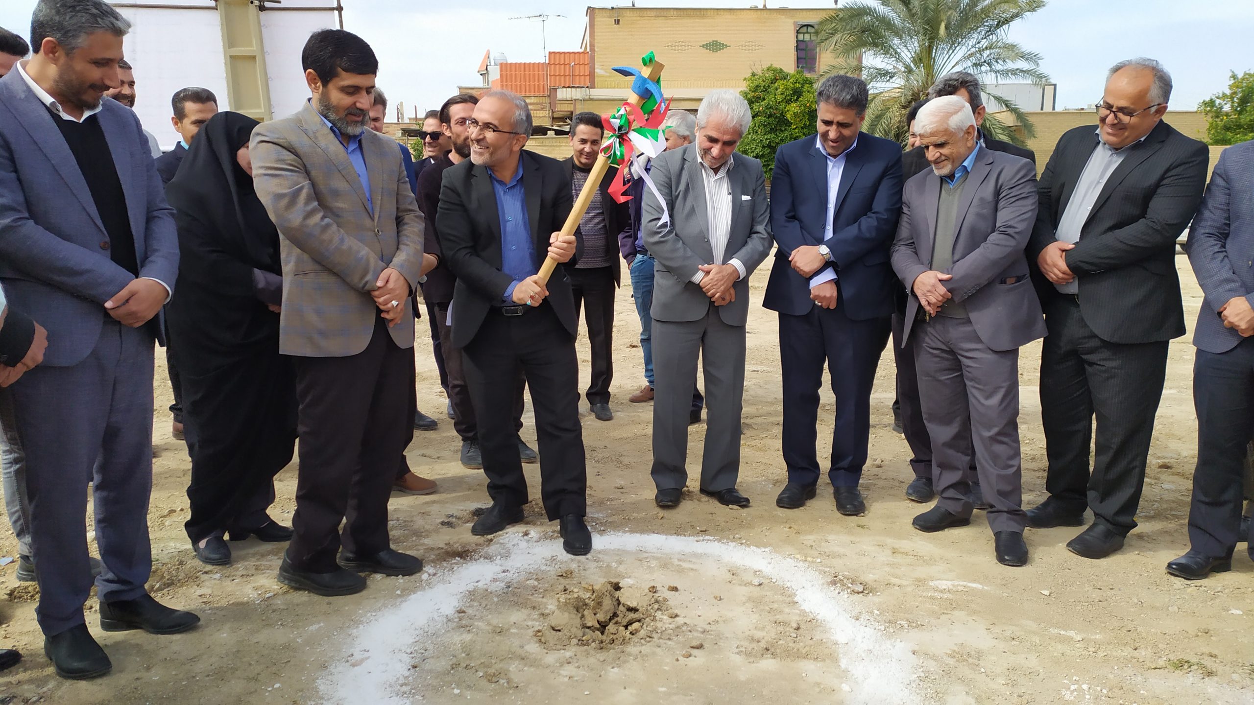 ۱۲ طرح در حوزه عمران شهری دوگنبدان افتتاح و کلنگ زنی شد/قشقایی:زیر ساخت دوگنبدان نیازمند تامین اعتبار است/خبر خوش نماینده گچساران برای شهرداری ۱۲ طرح در حوزه عمران شهری دوگنبدان افتتاح و کلنگ زنی شد/قشقایی:زیر ساخت دوگنبدان نیازمند تامین اعتبار است/خبر خوش نماینده گچساران برای شهرداری
