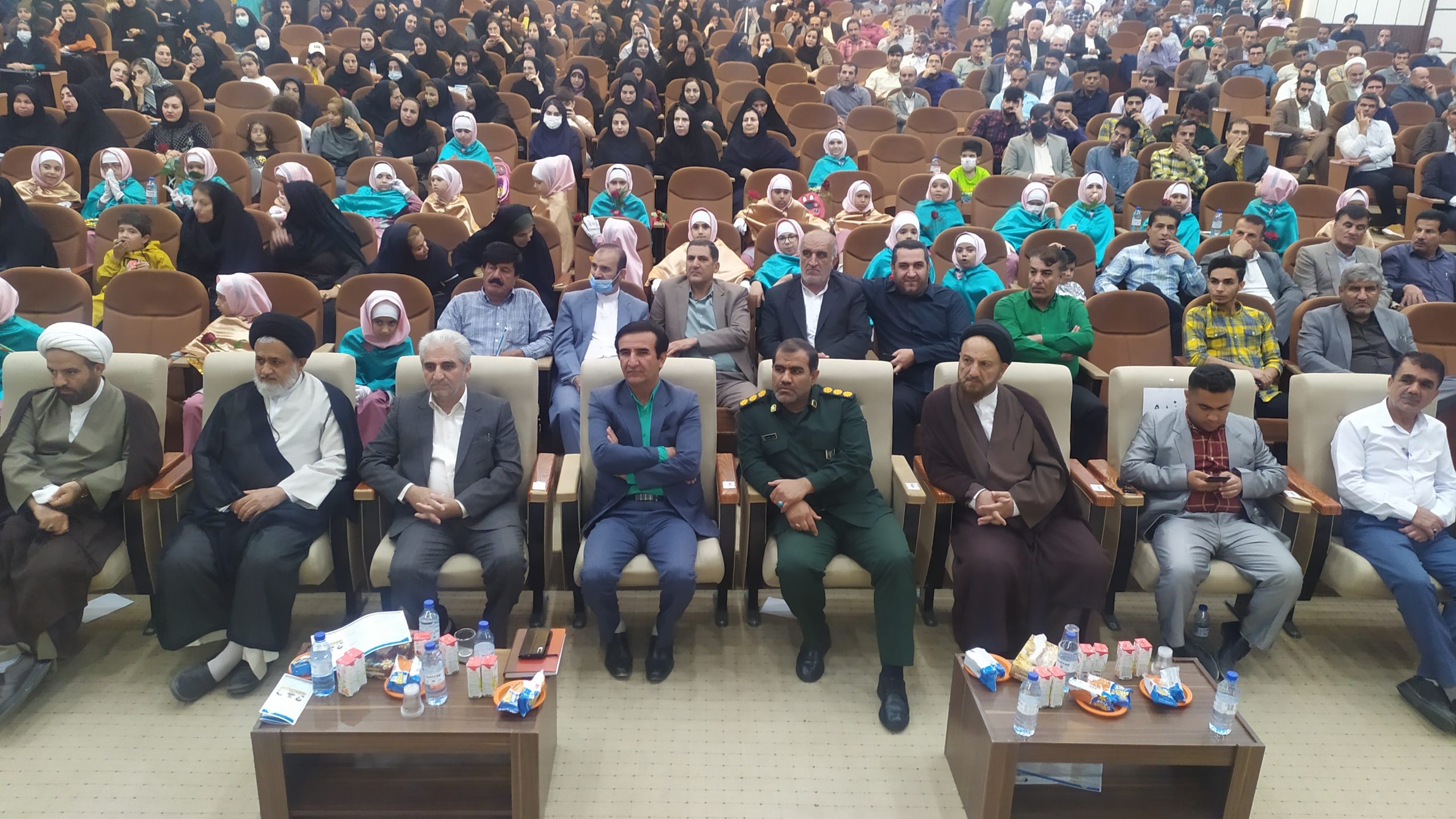 مراسم بزرگداشت مقام معلم در گچساران برگزار شد/قیطاسی: آموزش و پرورش مهمترین نهاد تربیت آینده سازان کشور +تصاویر