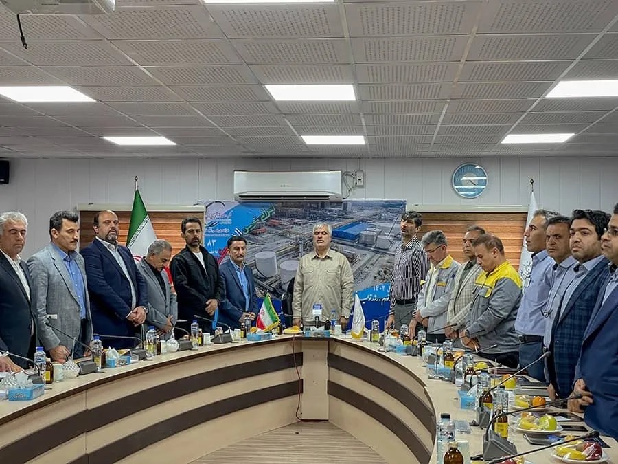 مدیرعامل جدید پتروشیمی گچساران رسما آغاز به کار کرد/مهندس نشان زاده: در هر پروژه ای، مهم‌ترین اولویت می‌بایست تکیه ‌بر نیروی انسانی باشد/ایجاد فضای همدلی در هر سازمانی امری حیاتی است