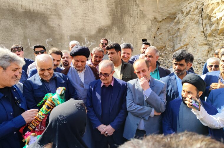 معاون وزیر راه از پروژه تونل دیل بازدید به عمل اورد