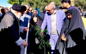 آیین ملی و سراسری تجلیل از مادران و همسران شهدا درحرم امامزاده جعفرعلیه السلام  گچساران